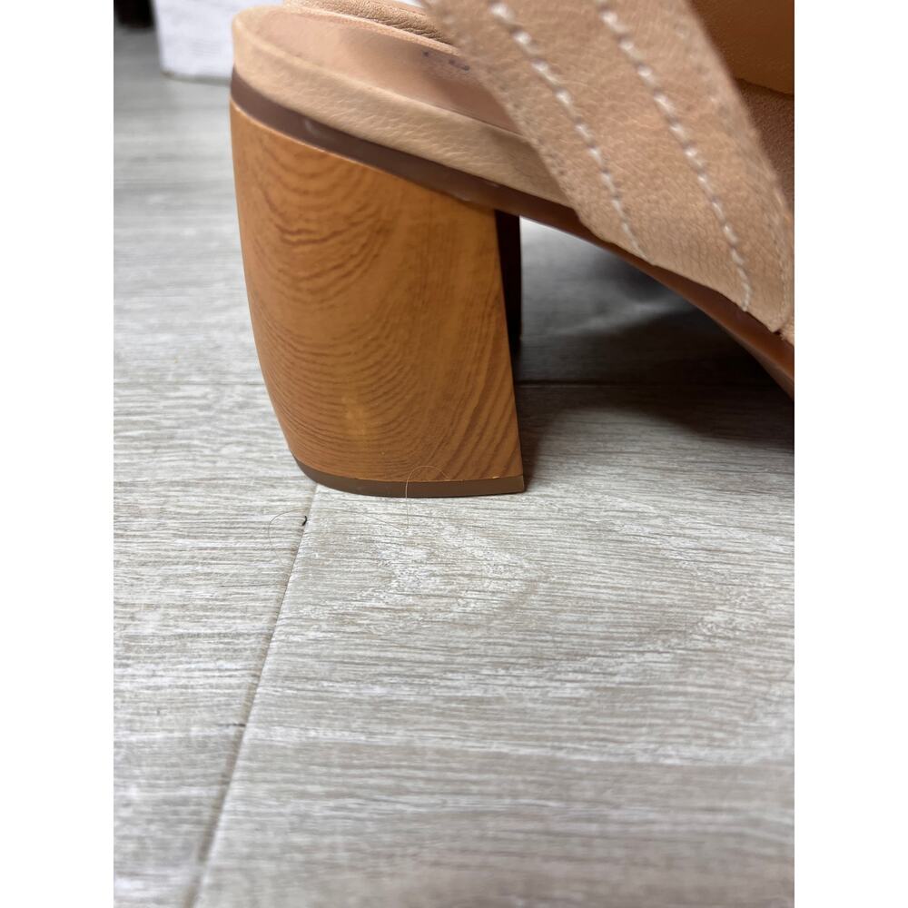 Lucky Brand Sandals Womens Size 7 1/2M Tan Xilna Asymmetric D'Orsay Slingback - Picture 6 of 13